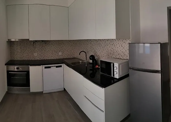 Casas Da Cacilda Ii Nazaré