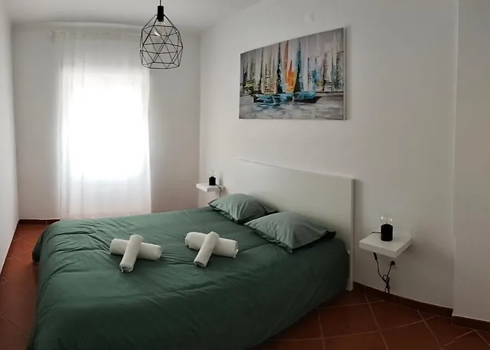 Casas Da Cacilda Ii * Nazaré